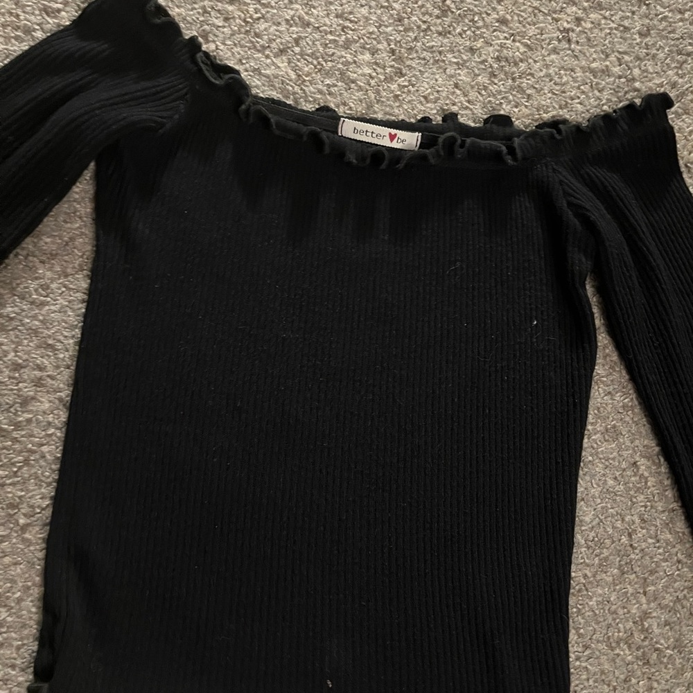 Cropped off the shoulder black shirt